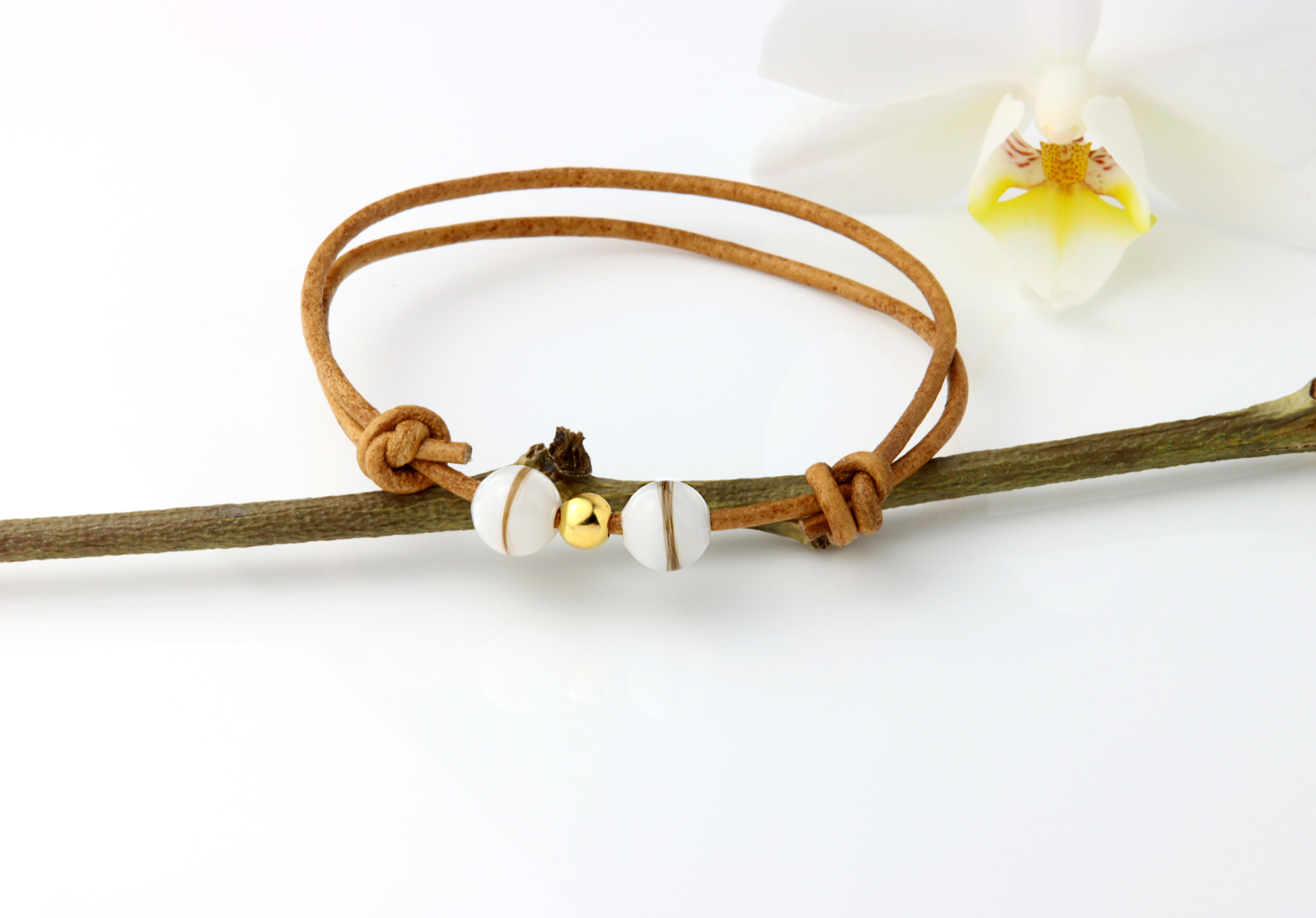 Lederarmband mit Muttermilchperle